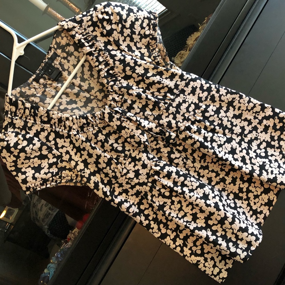 Marc Jacobs Black + White Top - Size 6